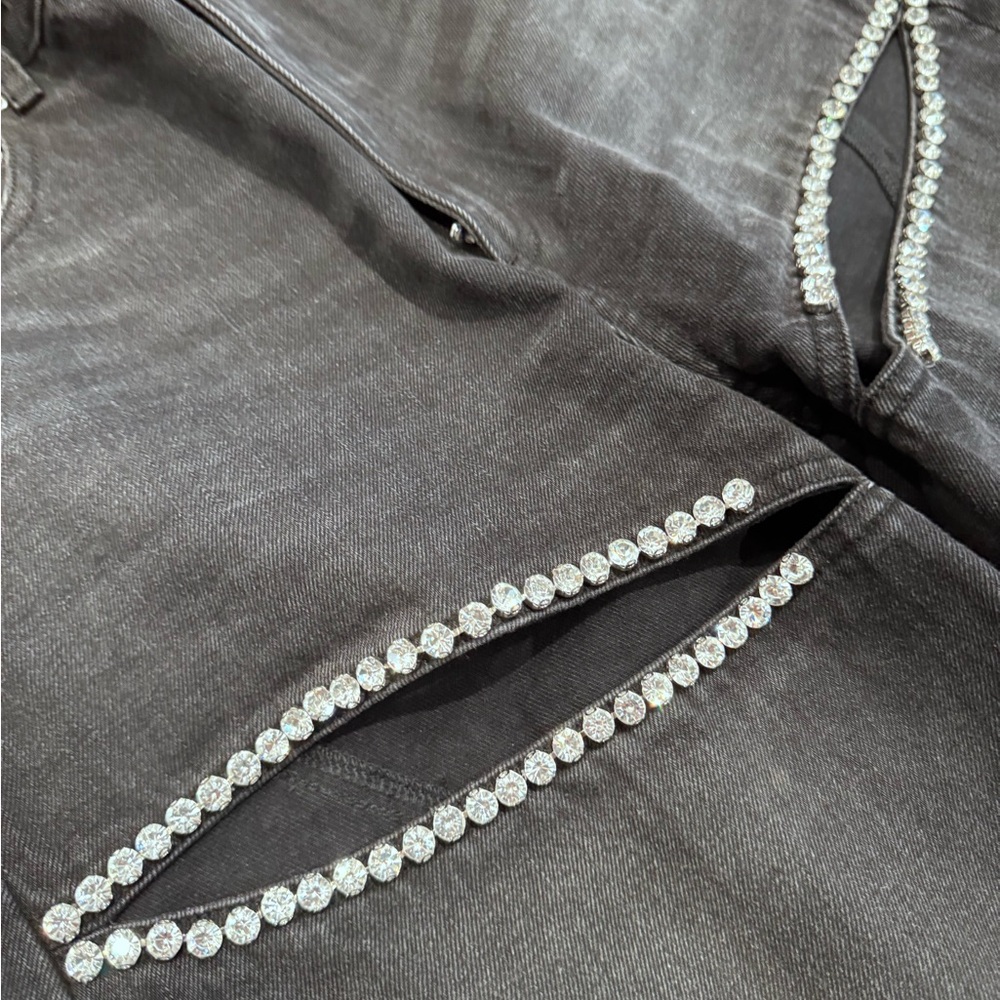 Black Wide-Leg Area Jeans with Stone Detailing - Picture 4 of 6